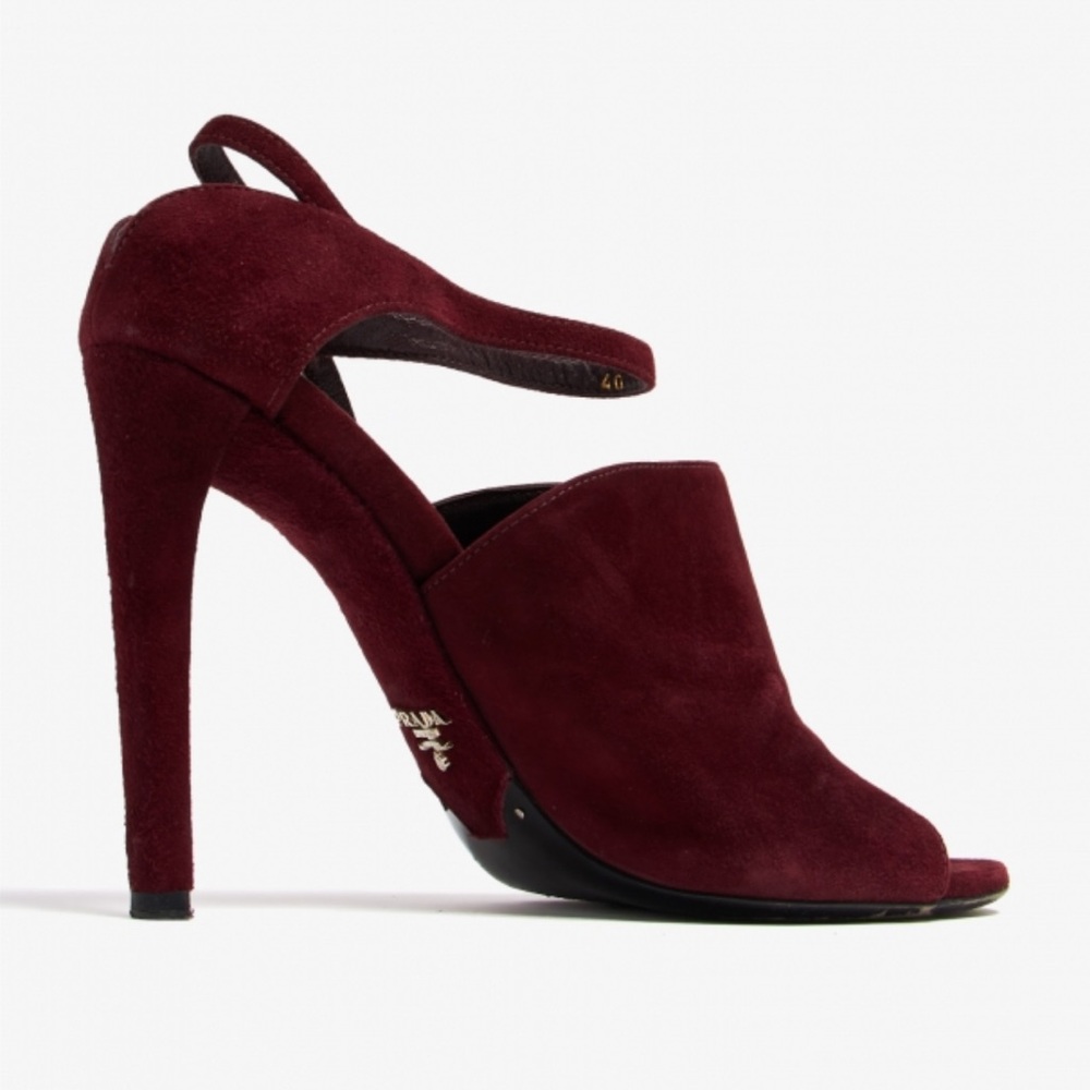 NWOB Prada burgundy suede peep toe leather strap heels size 39.5